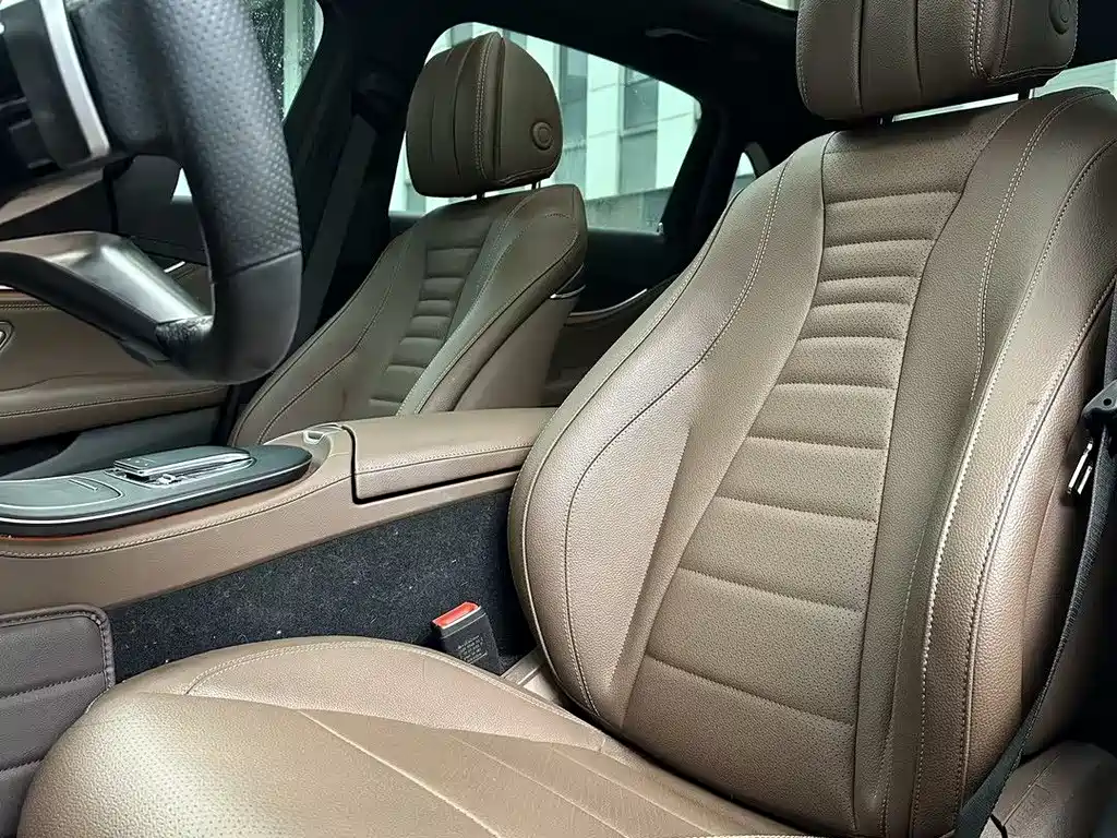 Mercedes-Benz E-Class 2022 Facelift 3 E 300 L Sporty and Stylish Edition
