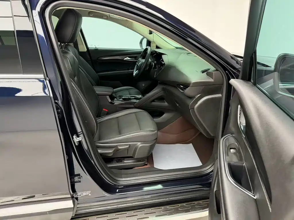 Buick Envision Plus 2021 652T 7-seat Luxury Edition