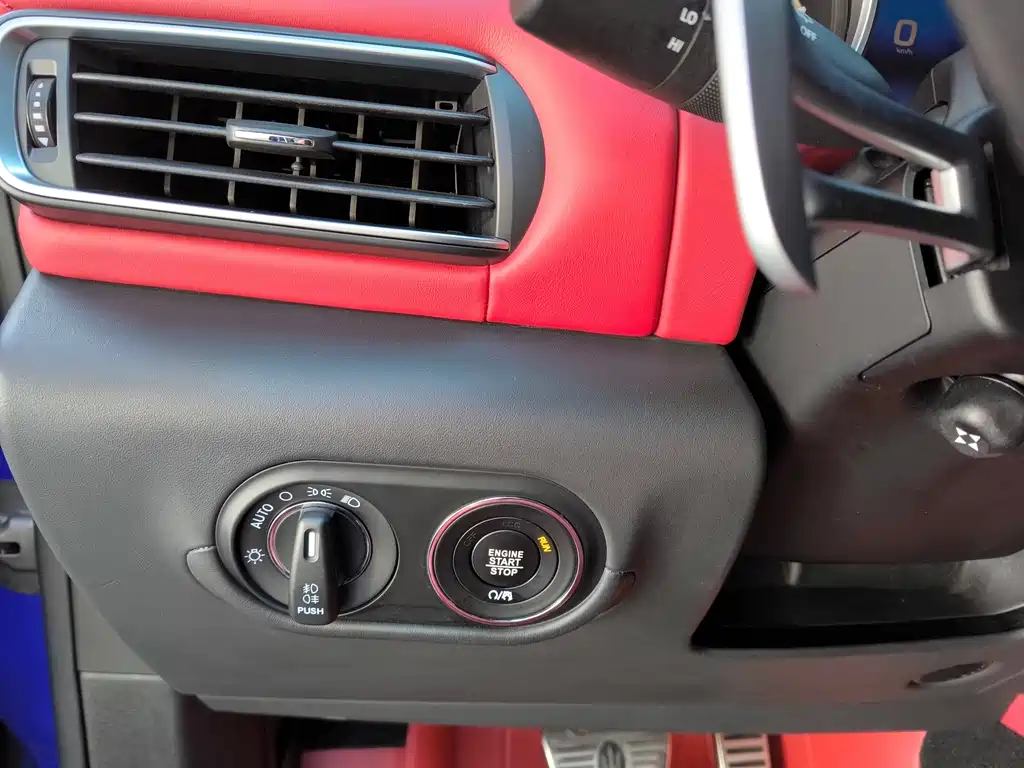 Levante 2019 3.0T Standard Edition Euro VI