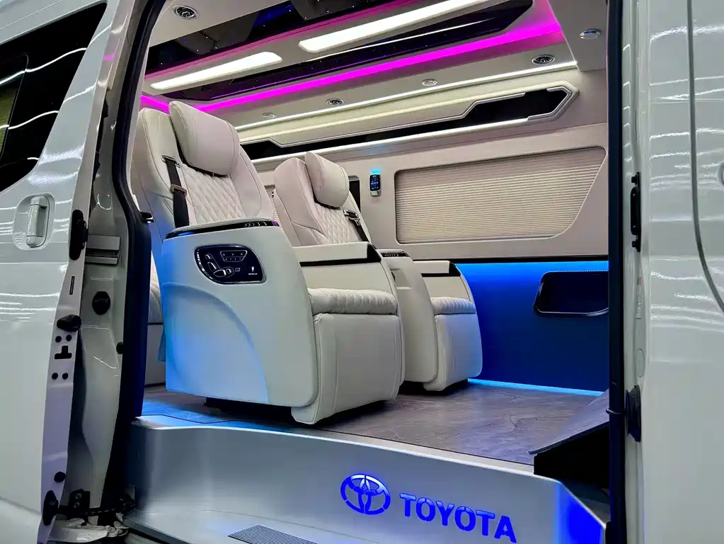 HIACE 2021 3.5L Automatic