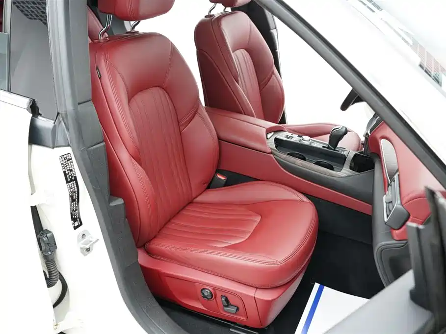Levante 2018 3.0T Standard Edition