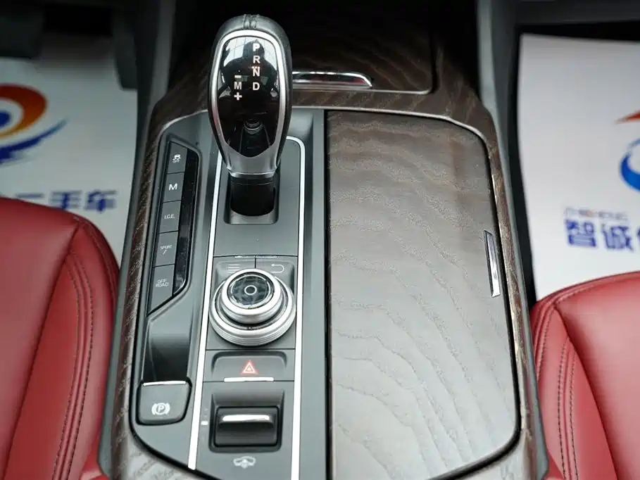Levante 2018 3.0T Standard Edition
