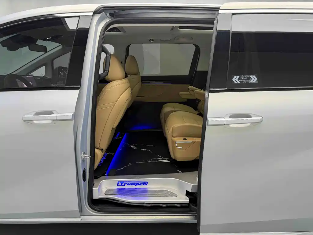 Chery E8 PHEV 2024 Model 150km MAX+