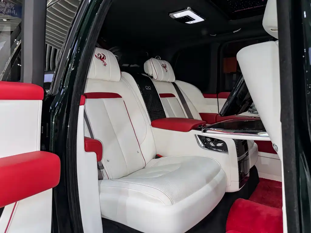 Cullinan 2018 4-seater Edition