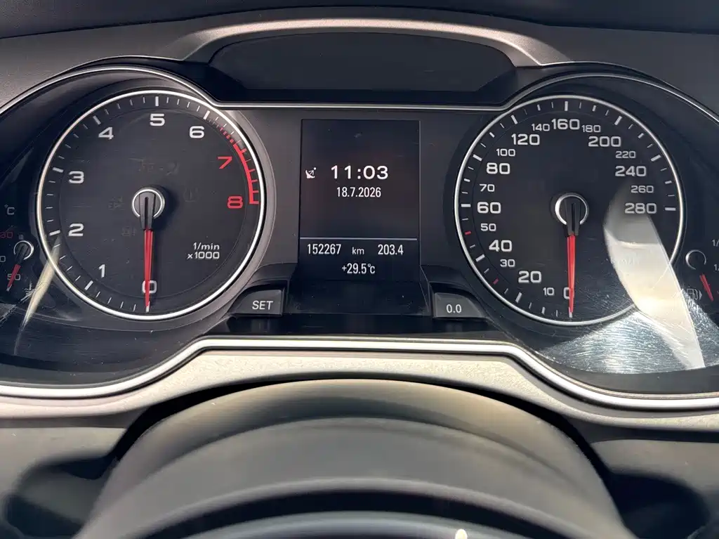 Audi A4 Import 2014 40 TFSI allroad quattro plus edition