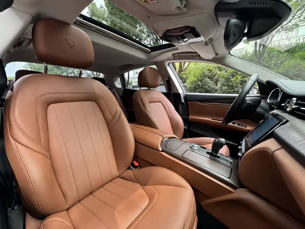 President 2017 3.0T Standard Model