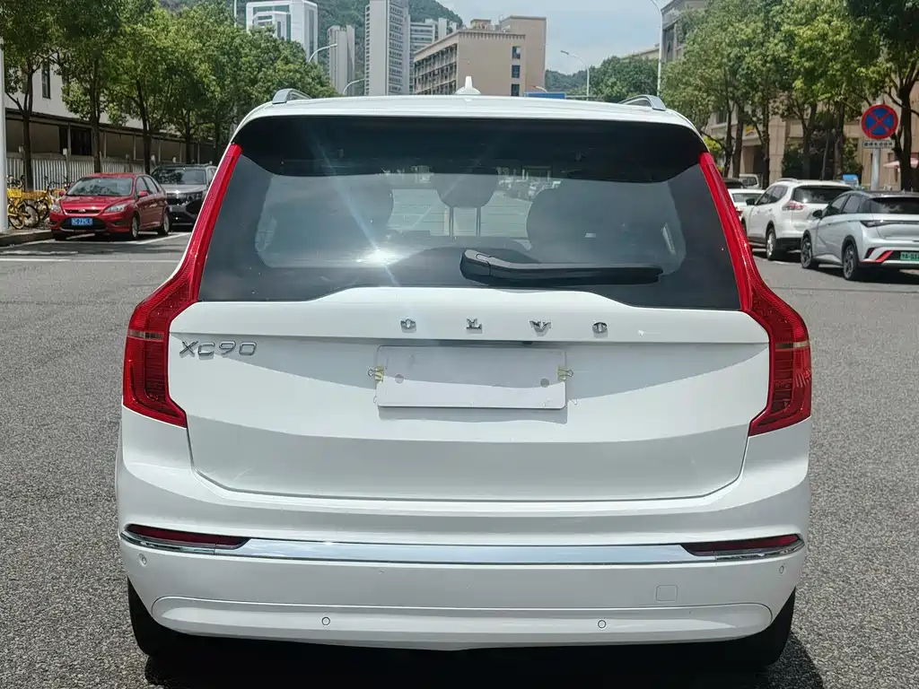 Volvo XC90 2025 B6 Intelligent Luxury Edition 7-seater