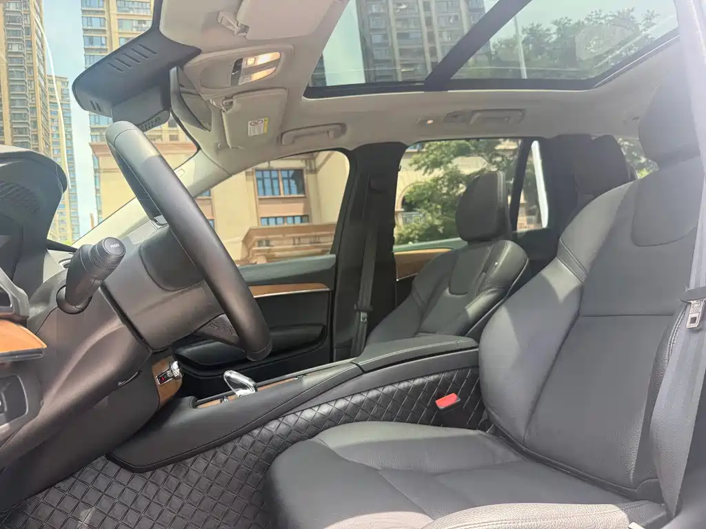 Volvo XC90 2025 B6 Intelligent Luxury Edition 7-seater