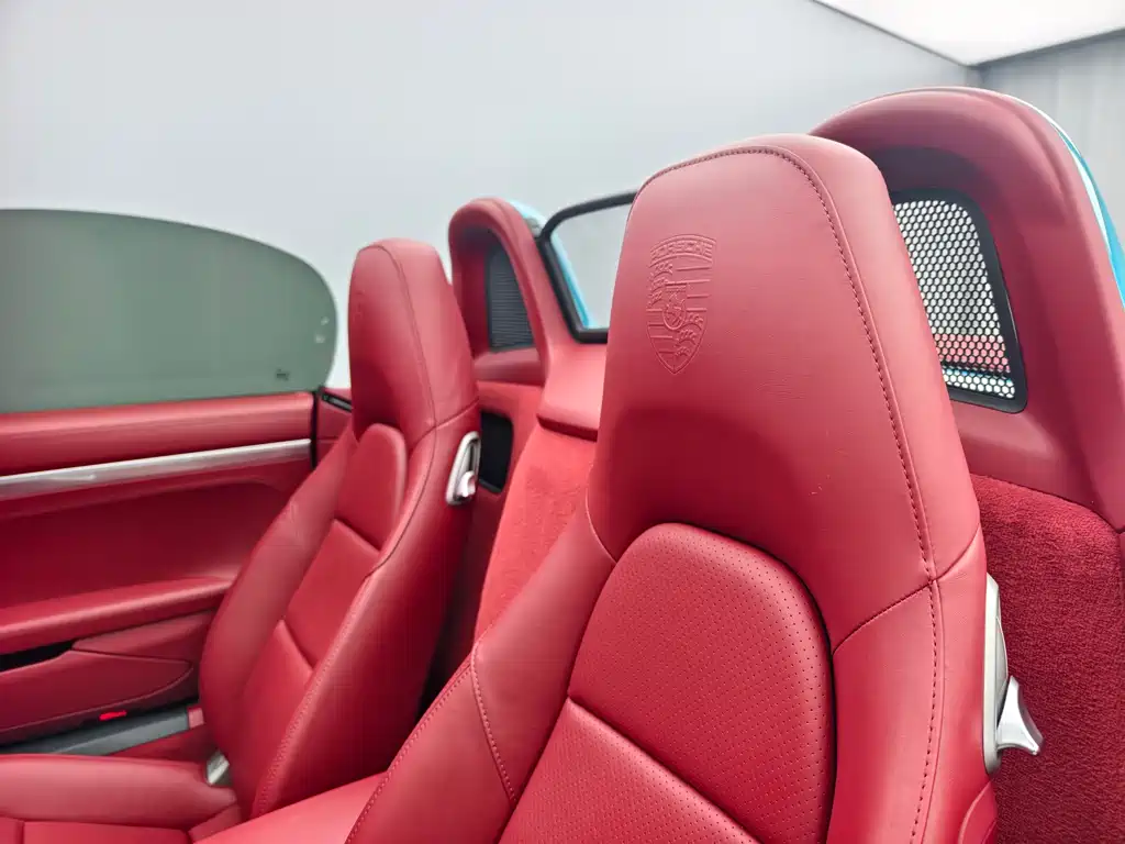Porsche 718 Boxster 2.0T 2018 Model