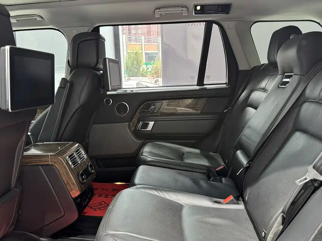 Range Rover 2019 3.0 SC V6 Long Wheelbase Edition