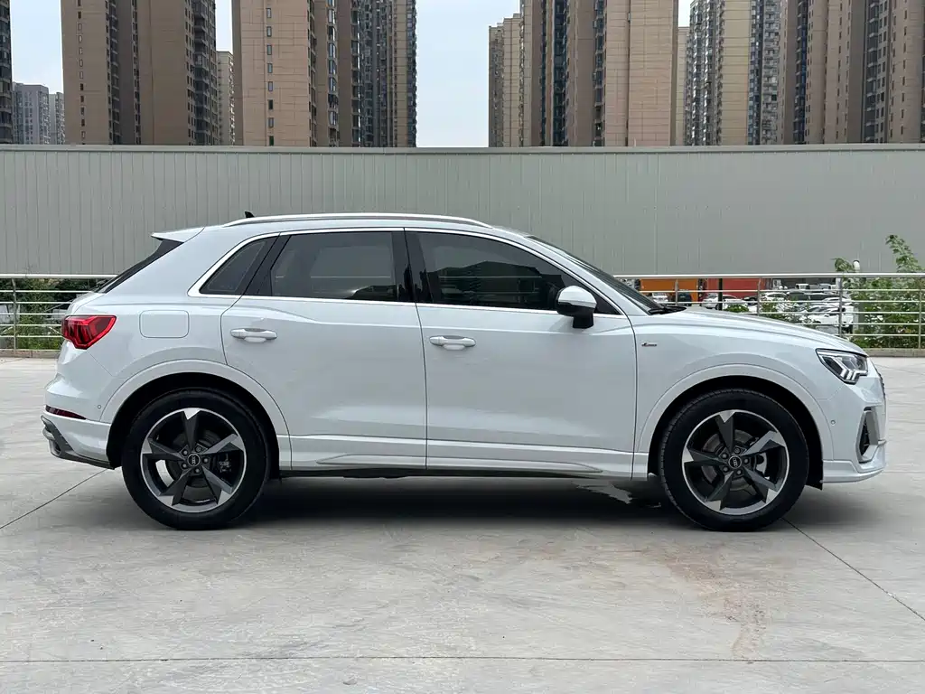 Audi Q3 2022 35 TFSI Sporty Dynamic Edition