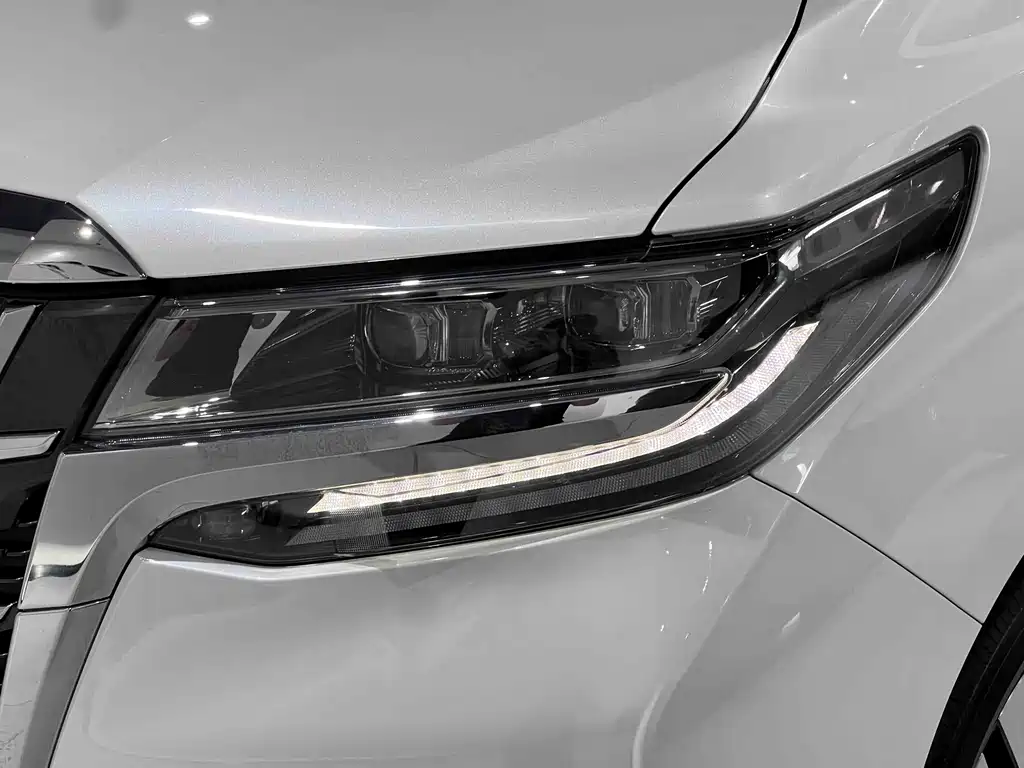 Alphard 2018款 改款 3.5L 豪华版