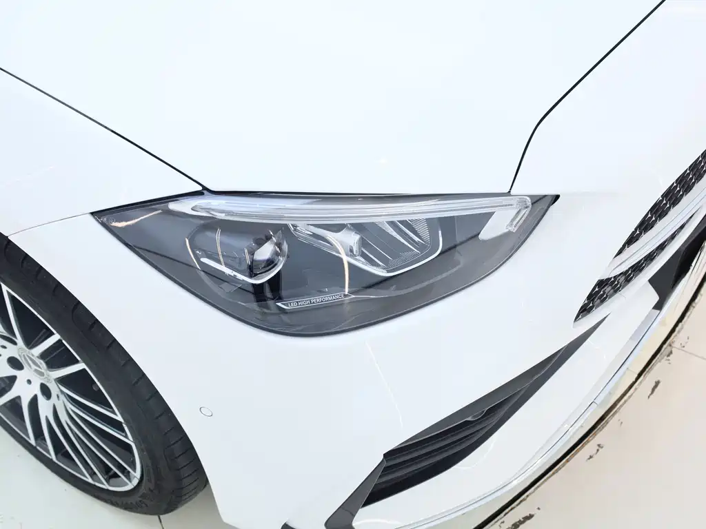 Mercedes-Benz C-Class 2022 Model Year Restyled C 260 L Sport Edition