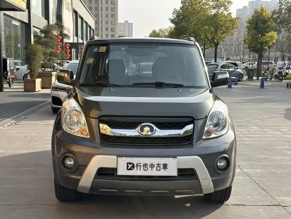Changcheng M2 2014 Model 1.5L Manual Urban Edition