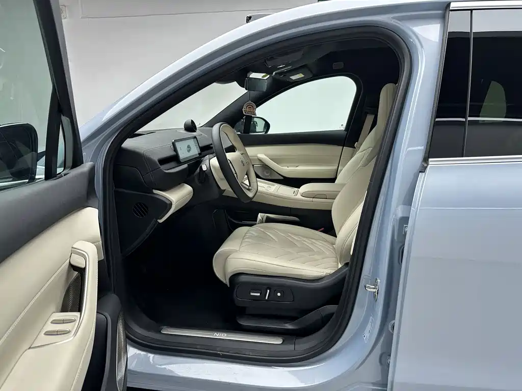 NIO EC6 2025 Model 75kWh