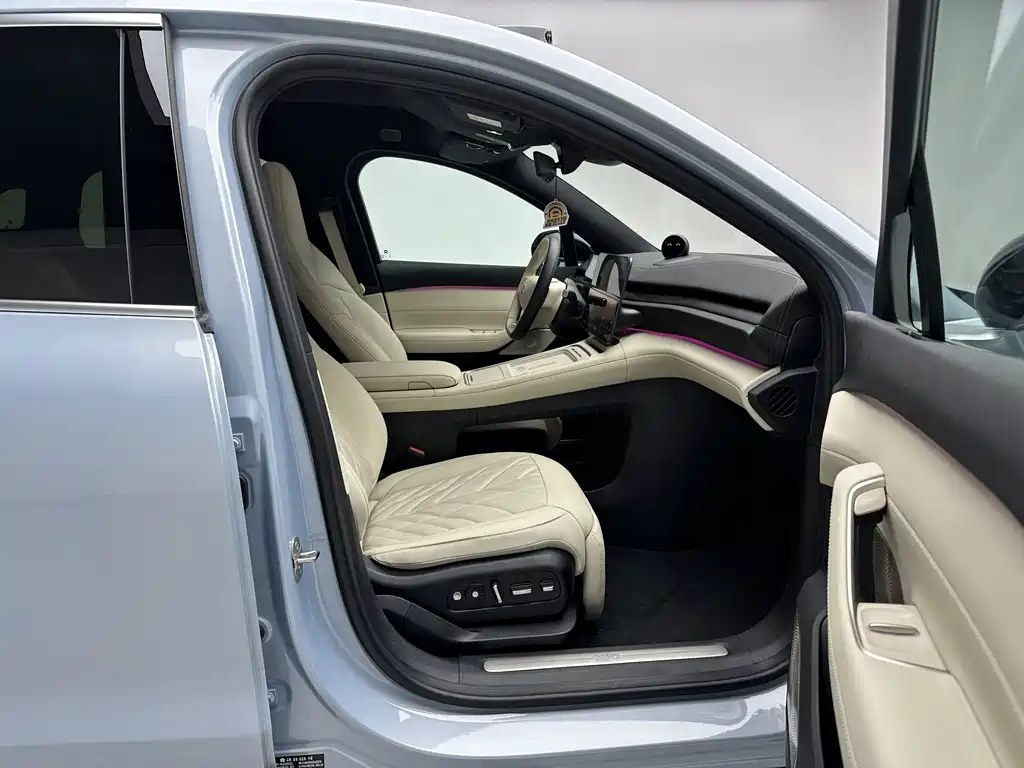 NIO EC6 2025 Model 75kWh