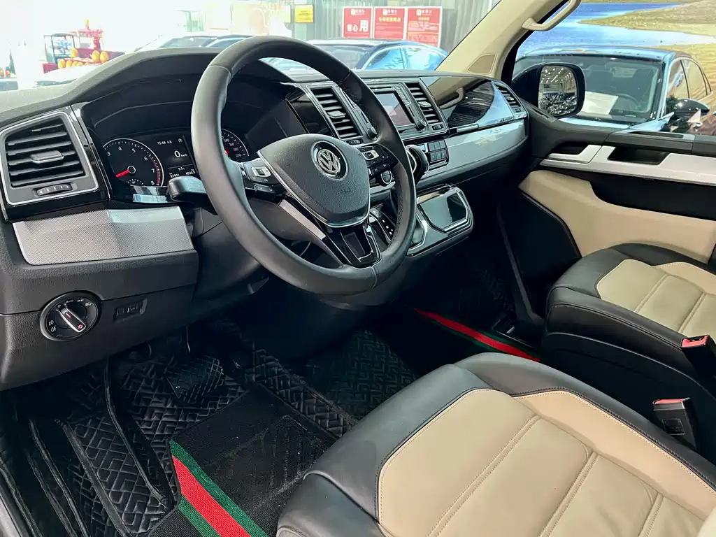 Mighty 2016 2.0TSI 4x4 Premium Edition 6-seater