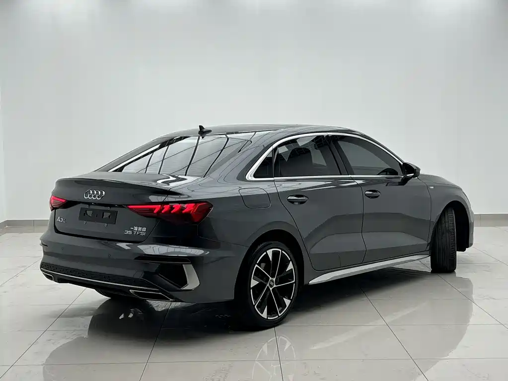 Audi A3 2023 Facelift A3L Limousine 35 TFSI Sporty Style
