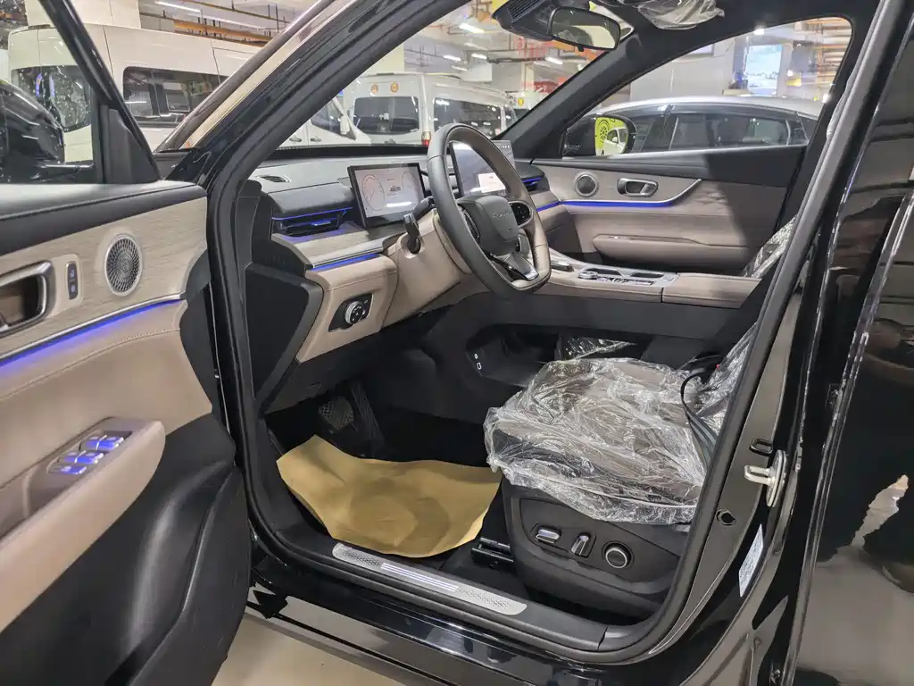 Fengyun T8 2025 Edition 1.5T 130km Zunxiang Version 5-seater