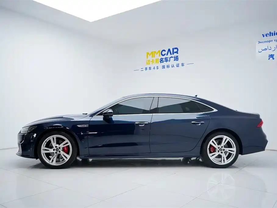 Audi A7L 2024 45TFSI quattro S-line Jianyuan Type Flow Crystal Package