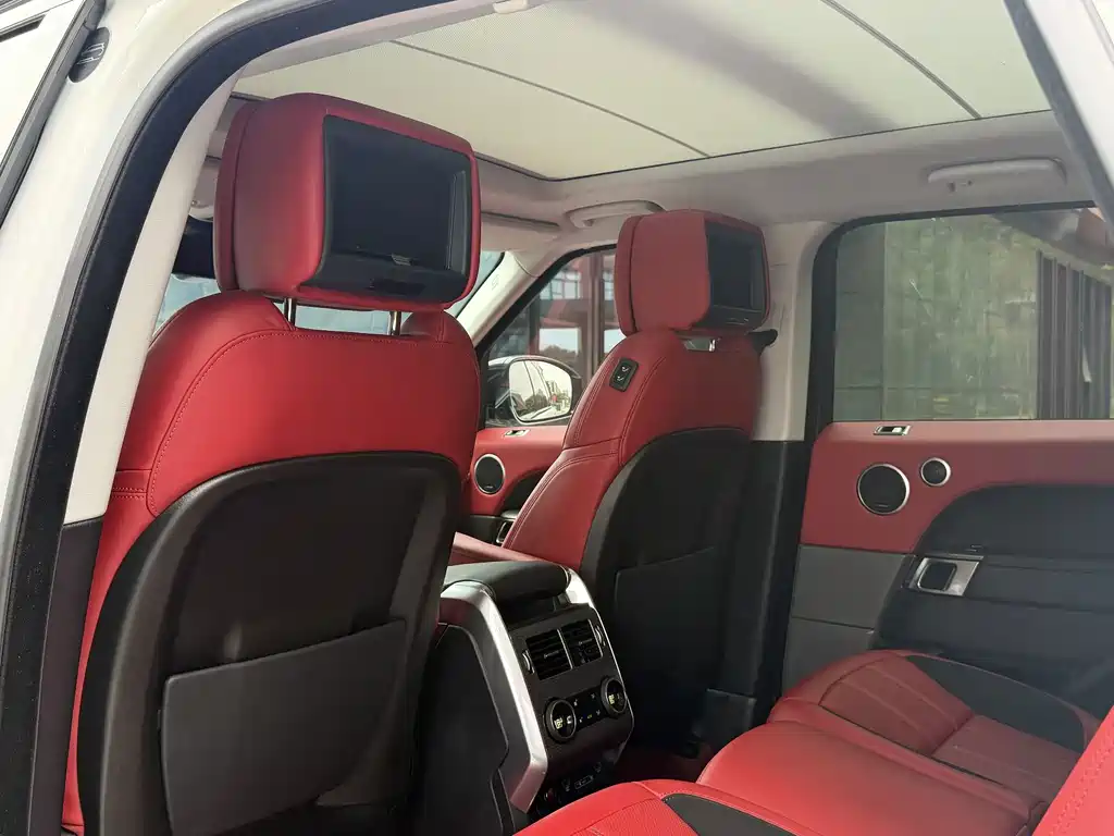 Range Rover Sport 2018 3.0 SC V6 HSE Dynamic