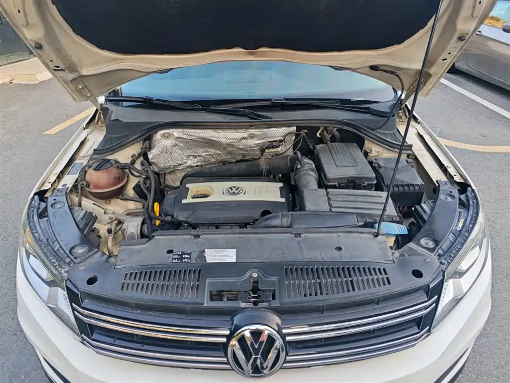 Tiguan 2015 1.8TSI Automatic 2WD Comfort Edition