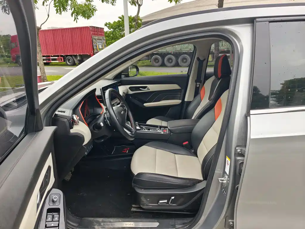 Haval H5 2021款 激擎版 1.5T 黄金兔