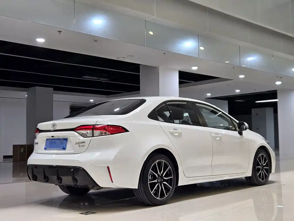 Toyota Corolla 2023 185T CVT Luxury Edition