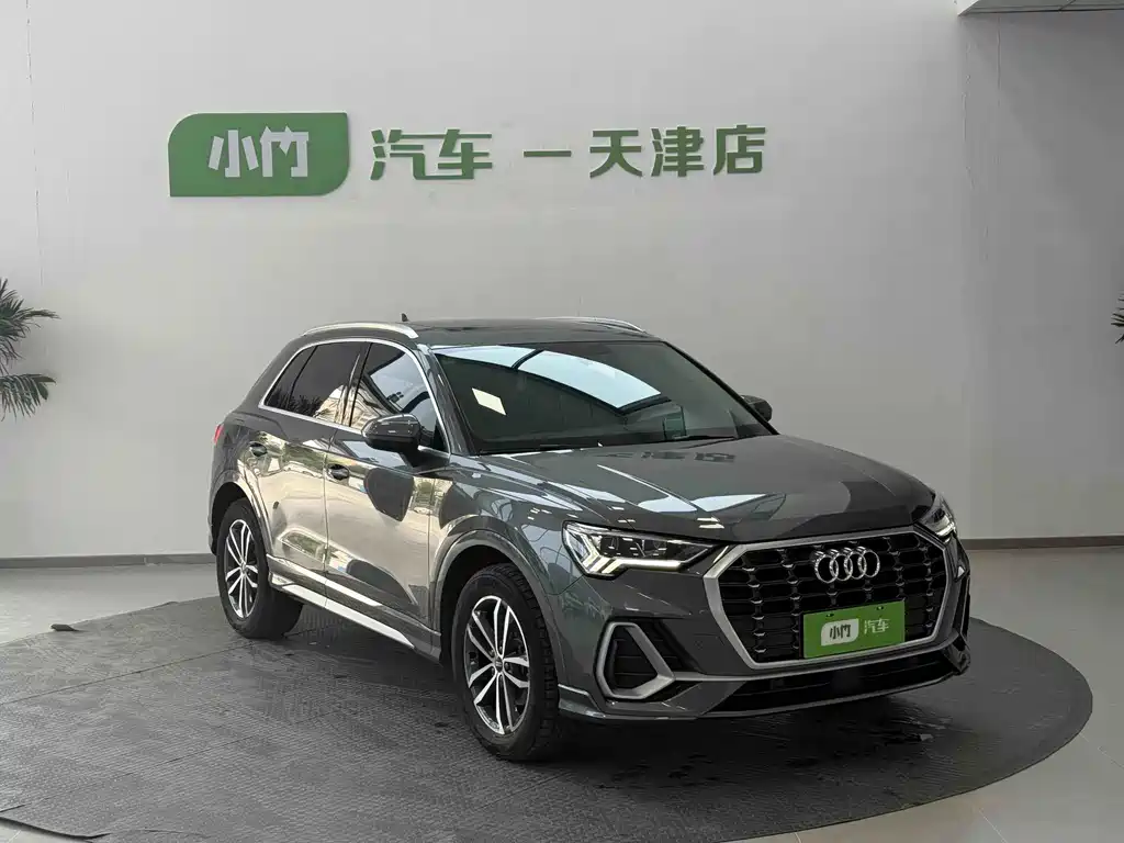 Audi Q3 2022 35 TFSI Sportline