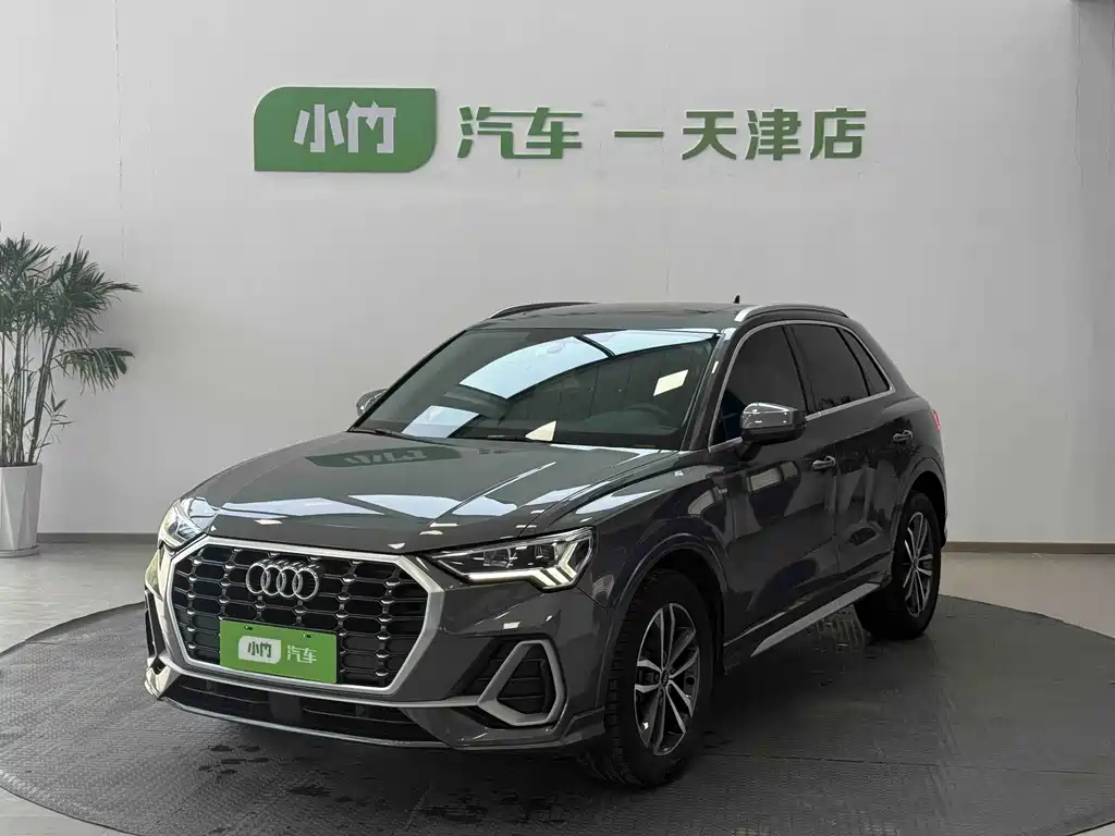 Audi Q3 2022 35 TFSI Sportline
