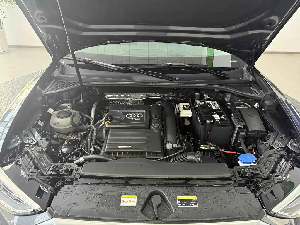 Audi Q3 2022 35 TFSI Sportline