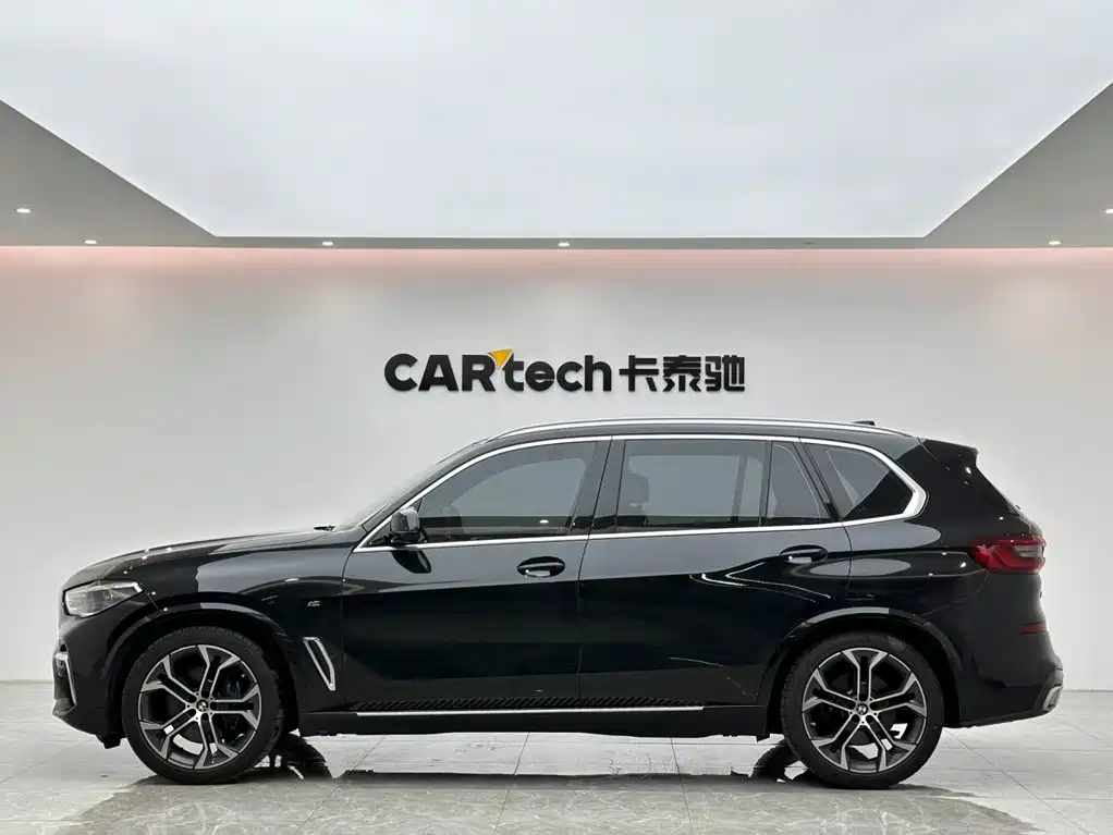 BMW X5 2022 Facelift xDrive 40Li M Sport Package
