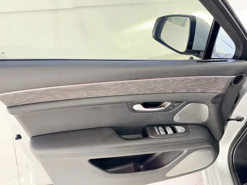 Wenxiang M5 2022 Edition Extended Range All-Wheel Drive Premium Version