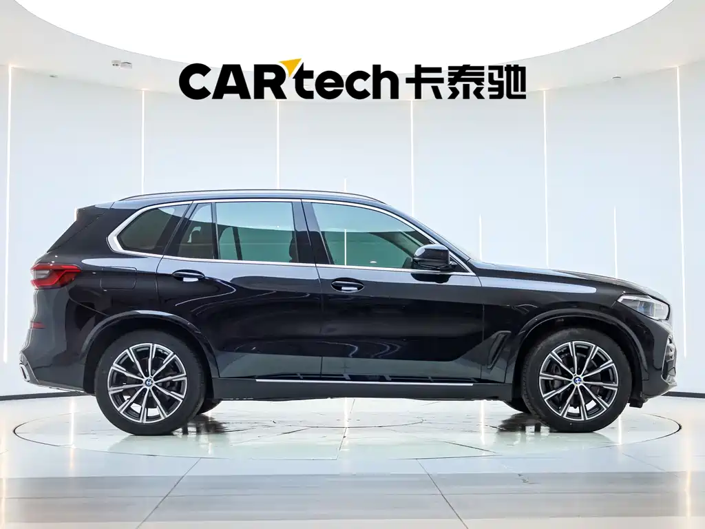 BMW X5 (Import) 2019 model xDrive40i M Sport Package