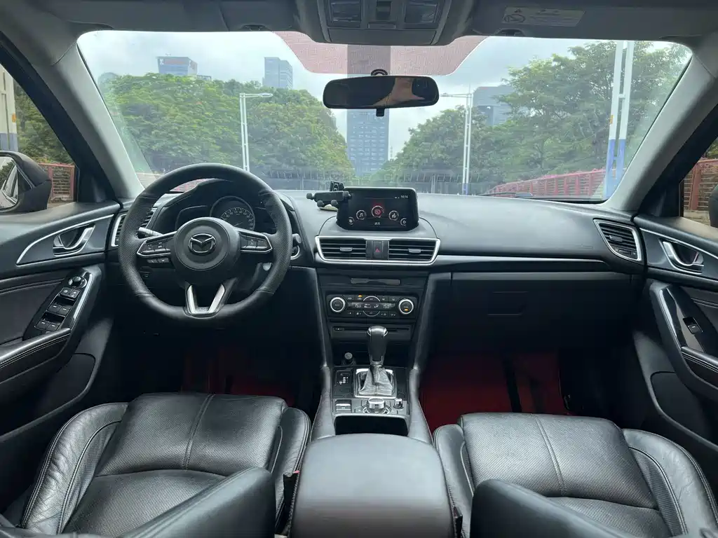 Mazda 3 Atenza 2017 3-door 2.0L automatic premium model National V