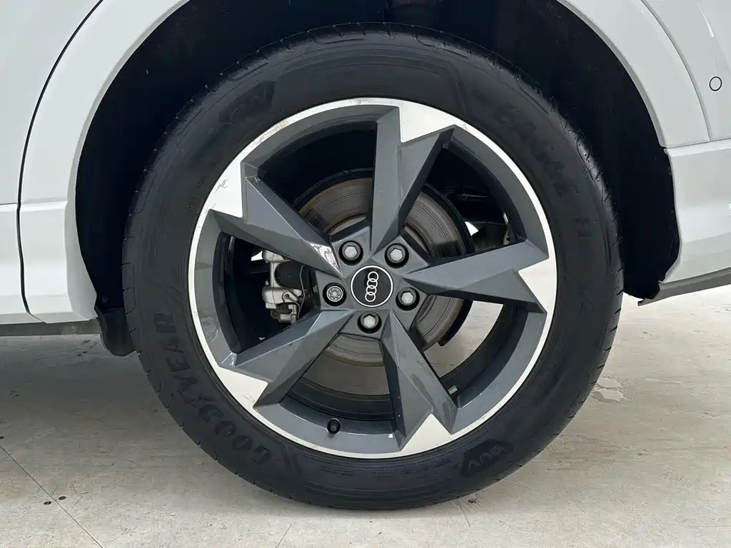 Audi Q3 2022 35 TFSI Sporty Dynamic Edition