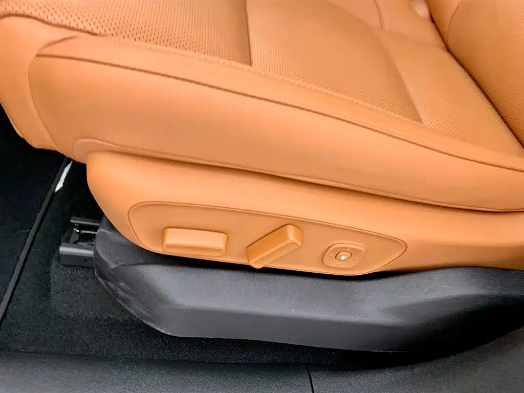 Zero跑 C16 2026 Edition Extended Range 280 LiDAR Smart尊 Version 6-seat
