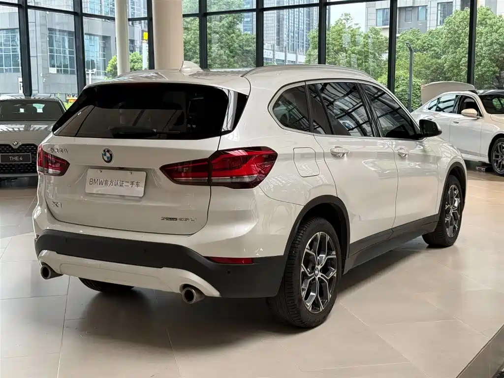 BMW X1 2022 sDrive25Li Leading Edition