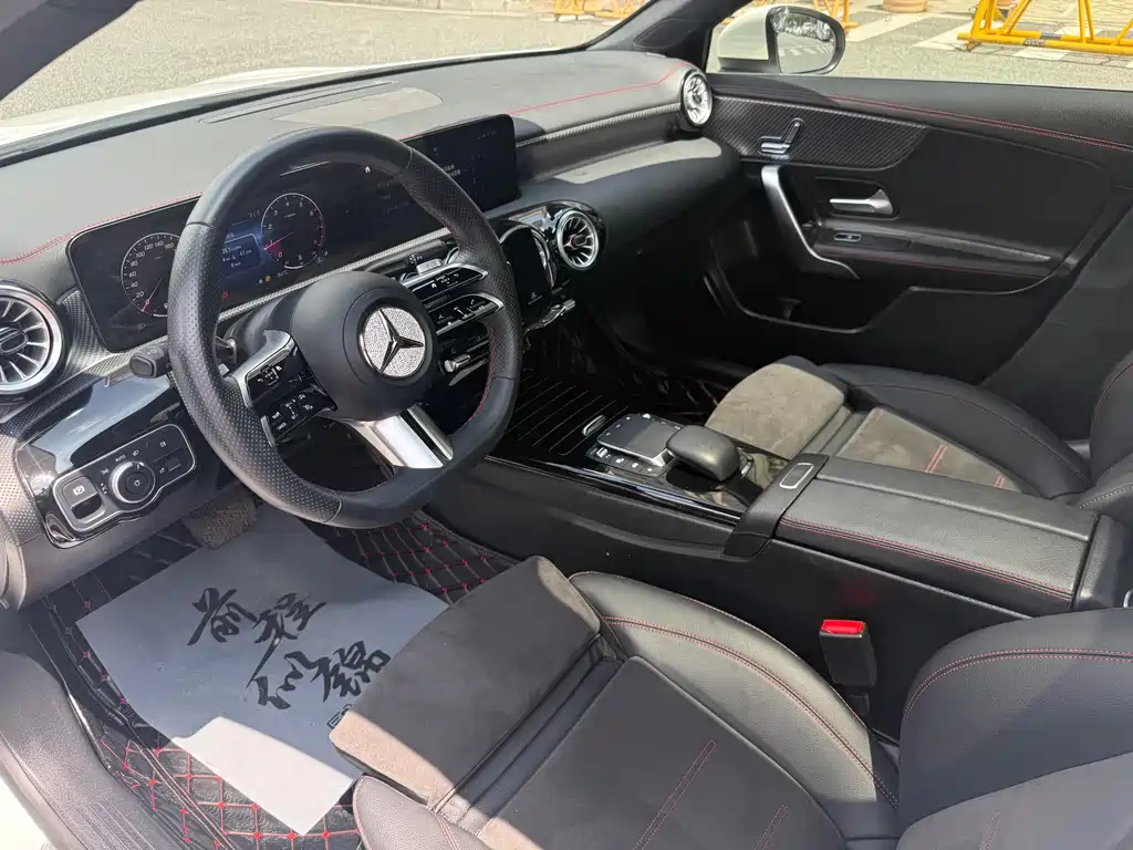 Mercedes-Benz A-Class 2023 A 200 L Fashion Edition
