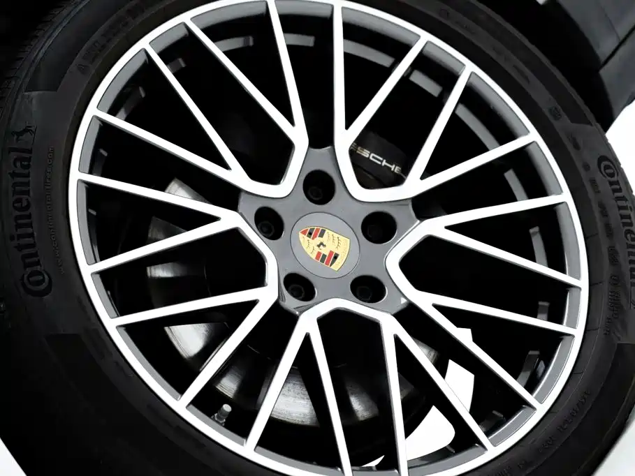 Cayenne 2022 Coupe 3.0T Platinum Edition