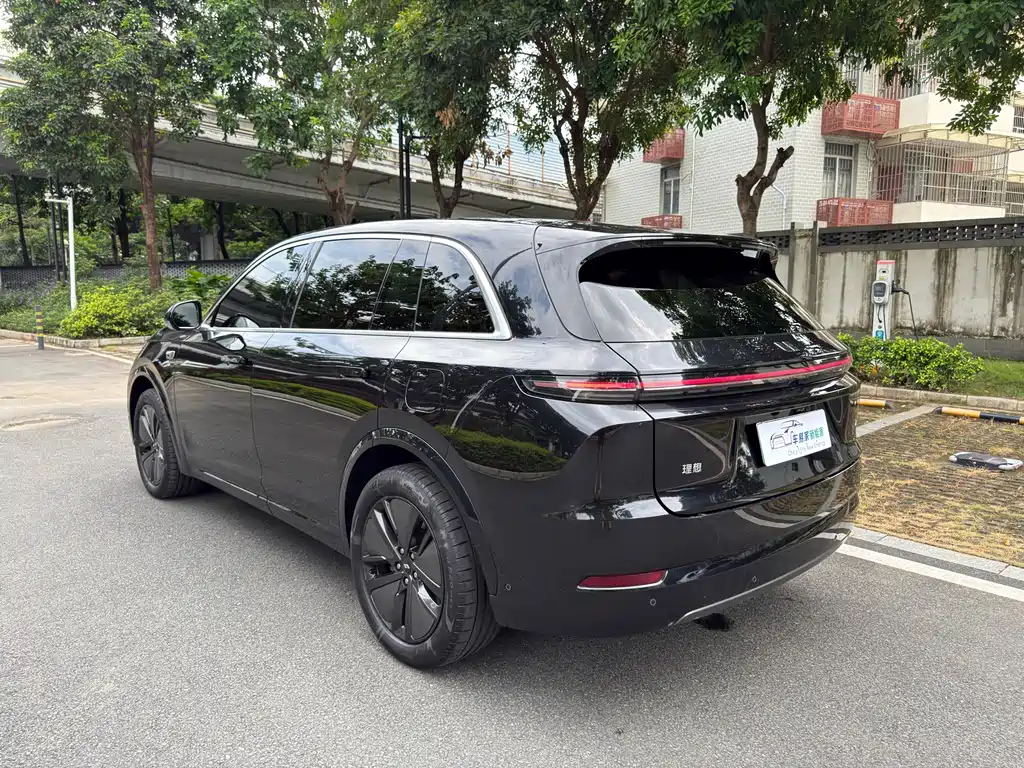 L7 2024 Pro