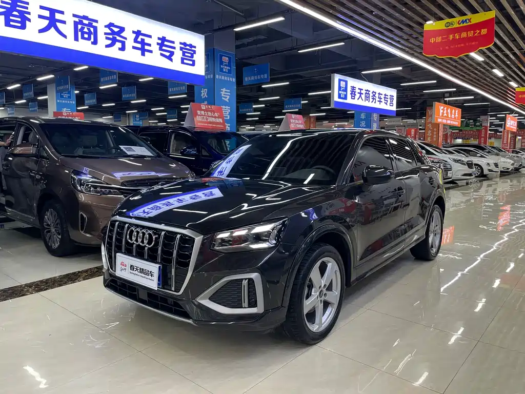 Audi Q2L 2022 35 TFSI进取致雅型