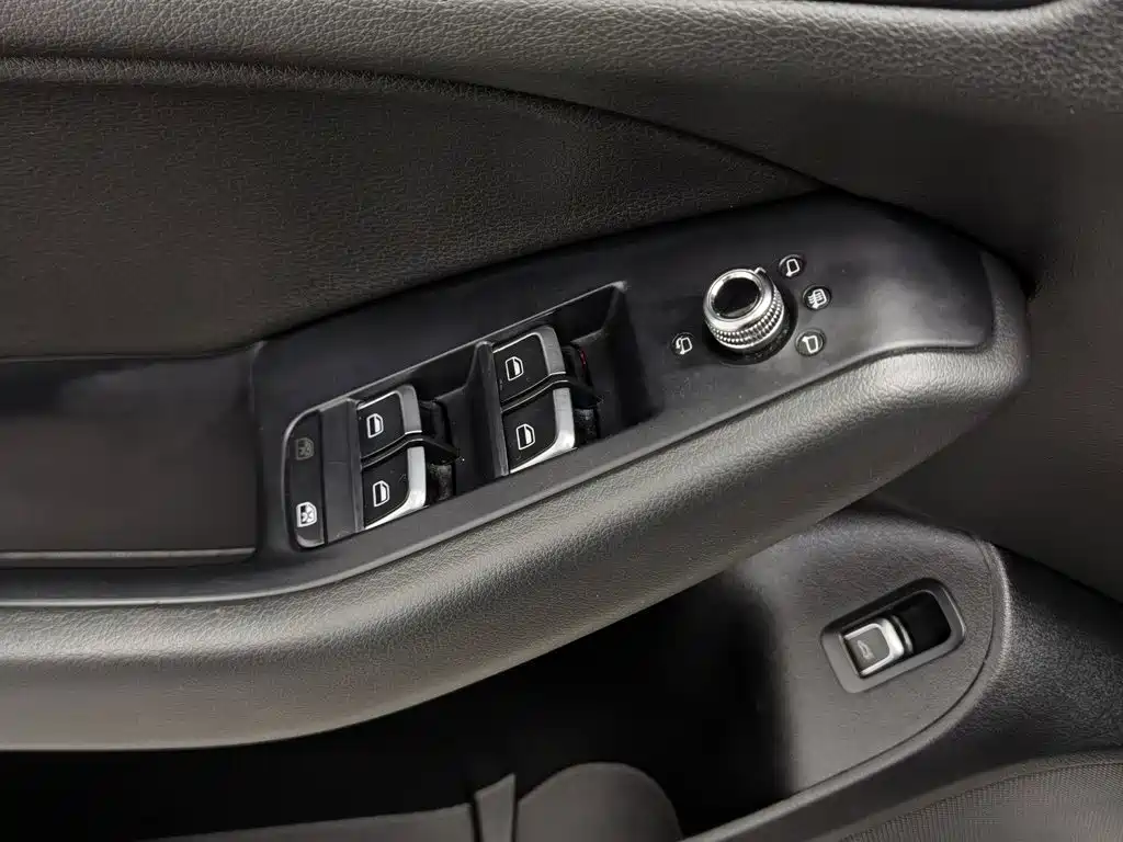 Audi Q5 2013 model 40 TFSI Technology Edition