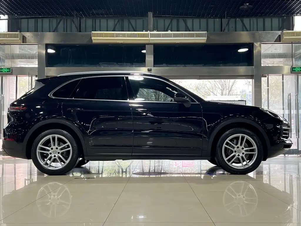 Cayenne 2019 3.0T