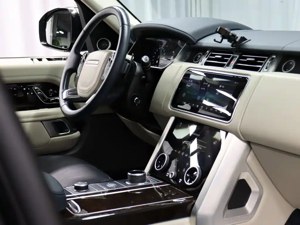 Range Rover 2021 3.0 L6 Classic Extended Edition
