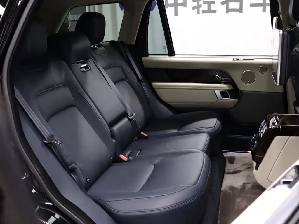 Range Rover 2021 3.0 L6 Classic Extended Edition