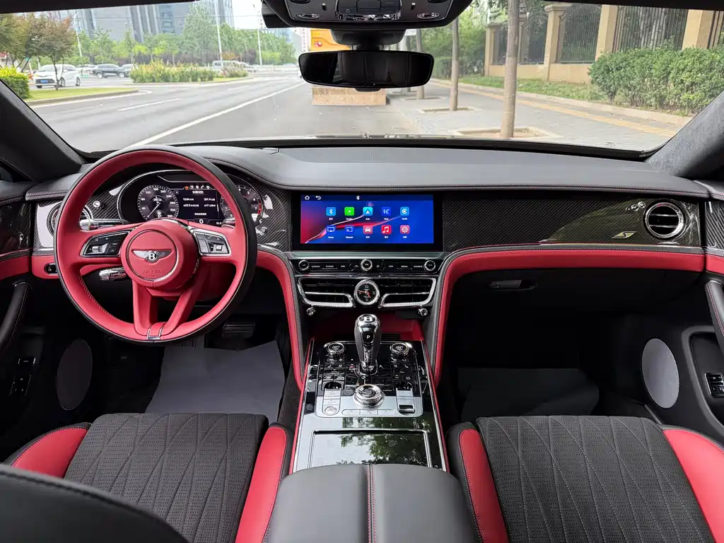 Ferarri 2024 Model 4.0T V8 S