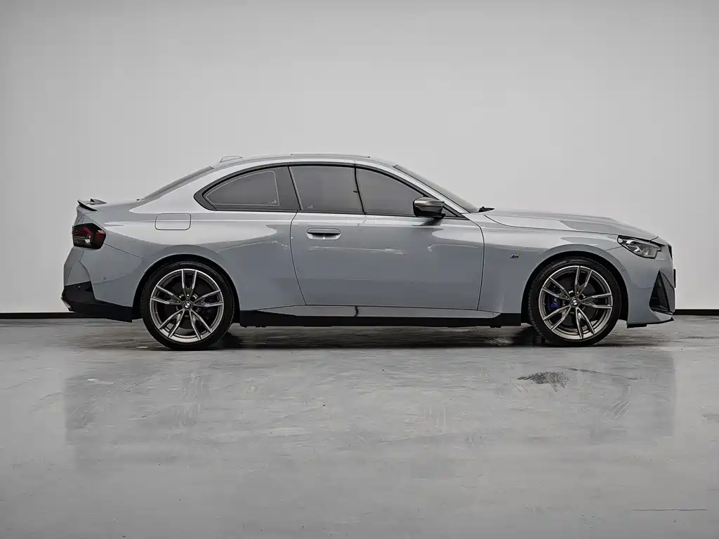 BMW M240i 2024 Model M240i