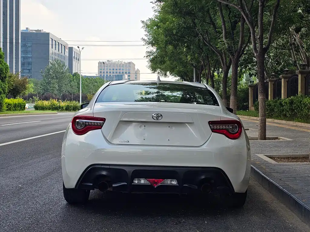 Toyota 86 2017 2.0L Manual Luxury Edition