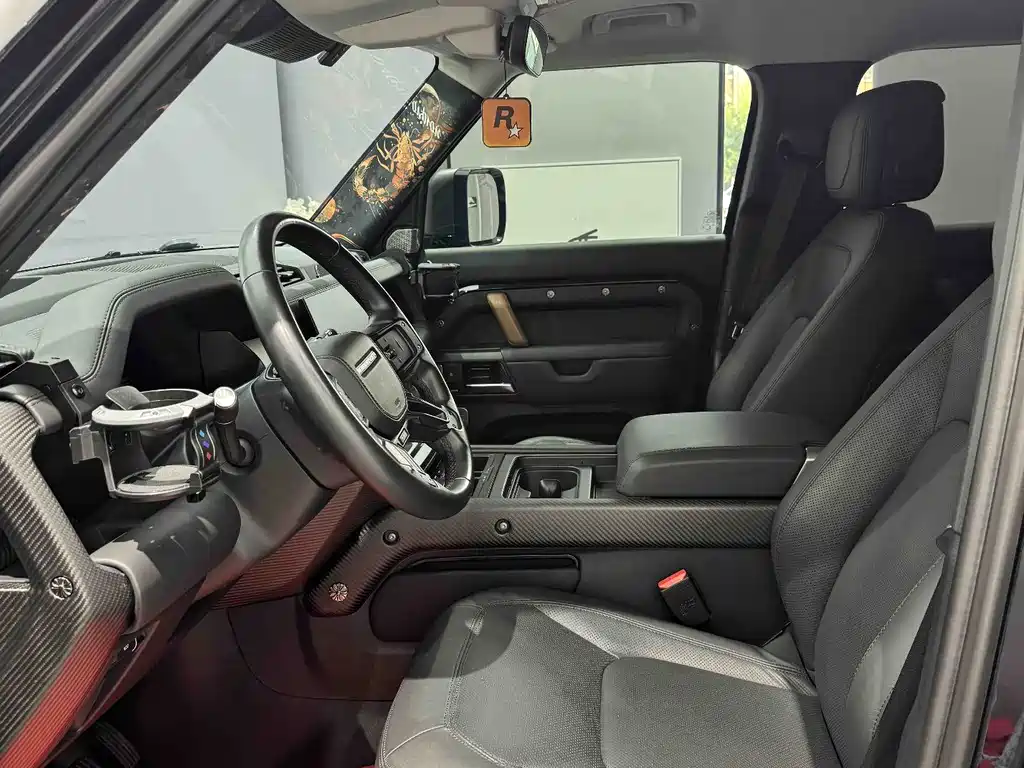 Land Rover Defender 2023 130 3.0T P400 HSE